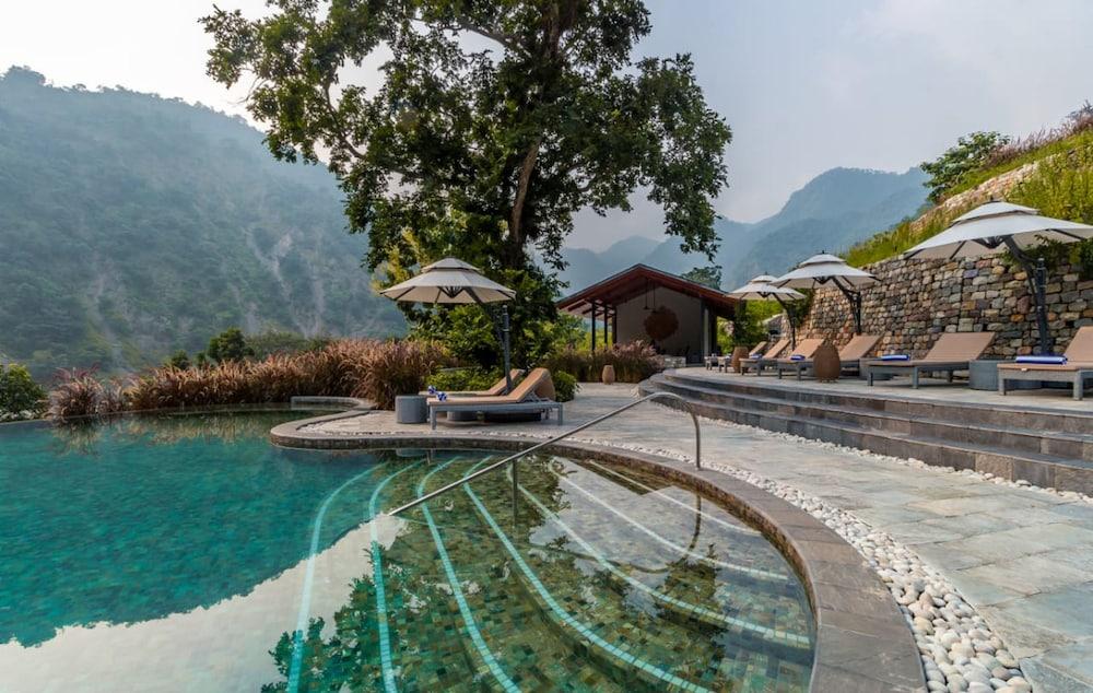 Taj Rishikesh Resort And Spa Dehradun Exterior photo